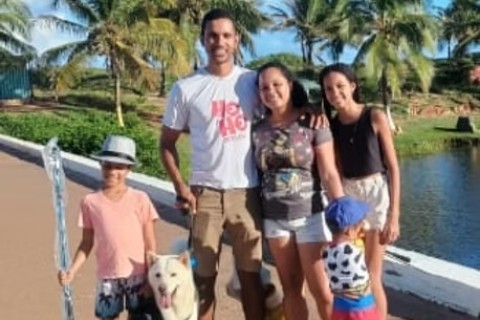 "Hoje o céu sorri, porque há 13 anos Deus enviou à nossa família um presente precioso: minha neta Luma, que ilumina nossas vidas com amor, fé e alegria. Feliz aniversário, meu orgulho!" 🎉💖🌟
