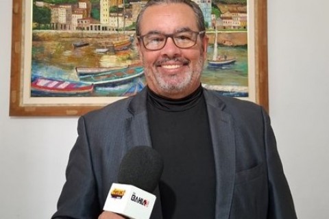 "Jornalista, apresentador e embaixador cultural Nilson Carvalho, da TV Bahia 3 e do Grupo Papo de Artista Bahia."