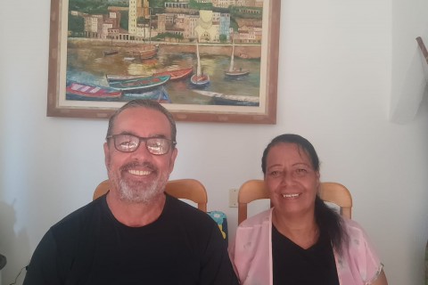 A TV Bahia 3 marcou presença na emocionante entrevista do apresentador Nilson Carvalho com a cantora evangélica Magali Lima.