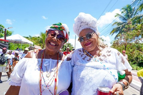 TV Bahia 3 & Grupo Papo de Artista: A Conexão Entre Cultura e Inovação no Festival de Arembepe 2025