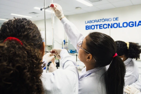 SENAI Bahia abre 230 vagas em pós-técnicos com 100 bolsas; veja como se inscrever